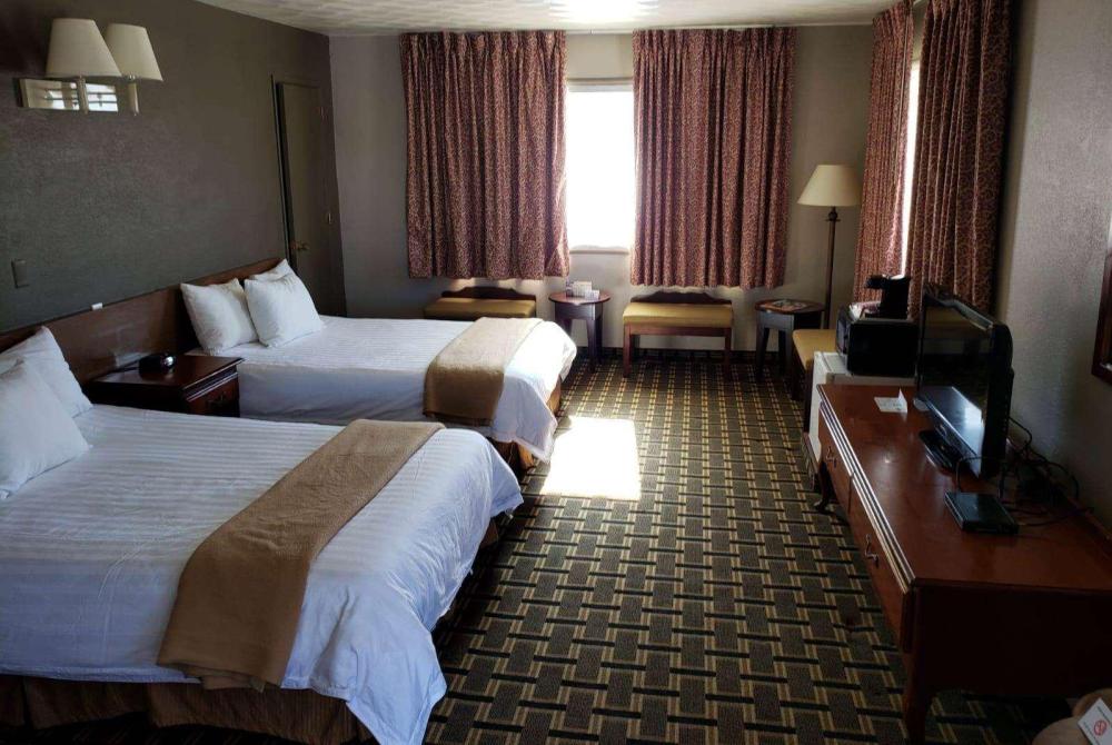 Travelodge By Wyndham Evanston - photo 40