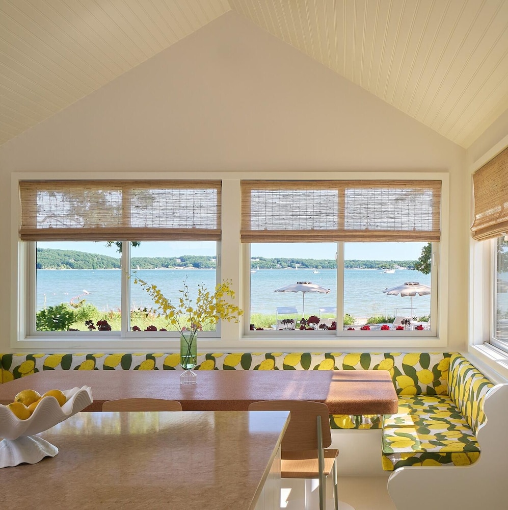 Silver Sands Motel & Beach Bungalows - photo 53