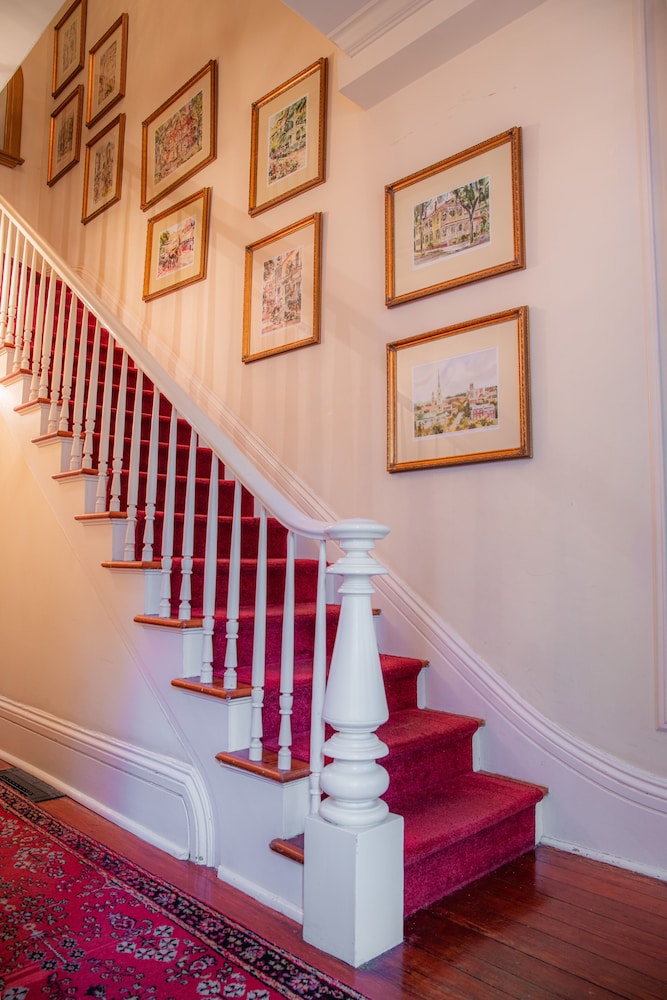 Justine Inn Savannah - photo 33