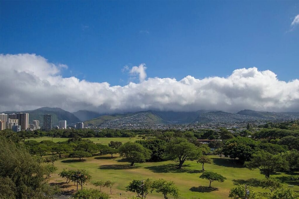 Diamond Head Beach Hotel - photo 56