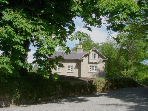 Schoolhouse at Annaghmore - last minute hotel in Collooney