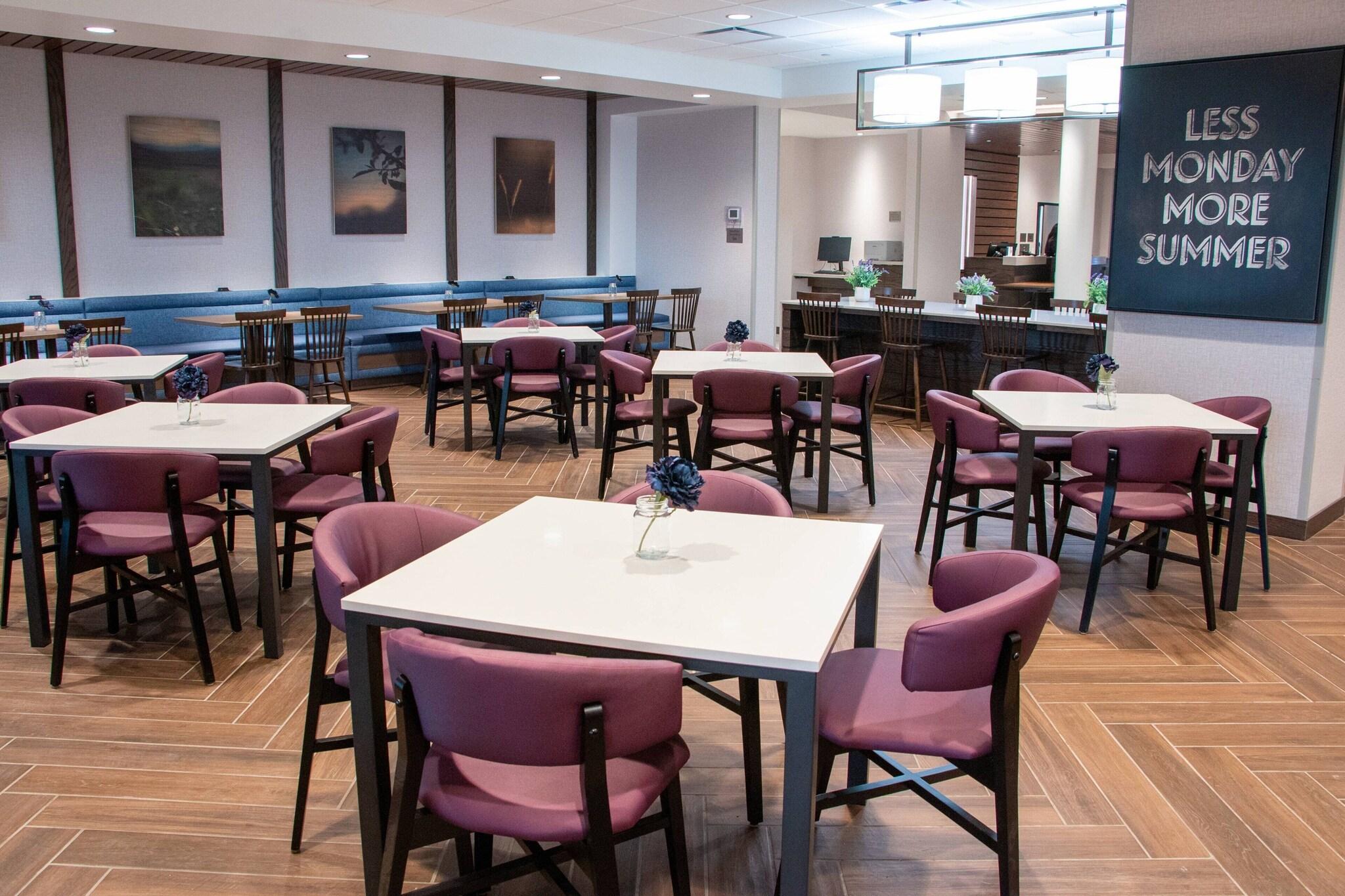 Fairfield Inn & Suites by Marriott Davenport Quad Cities - photo 18