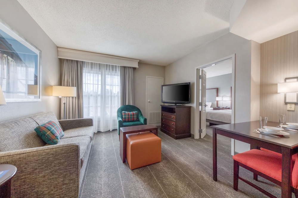 Homewood Suites by Hilton Olmsted Village - photo 27