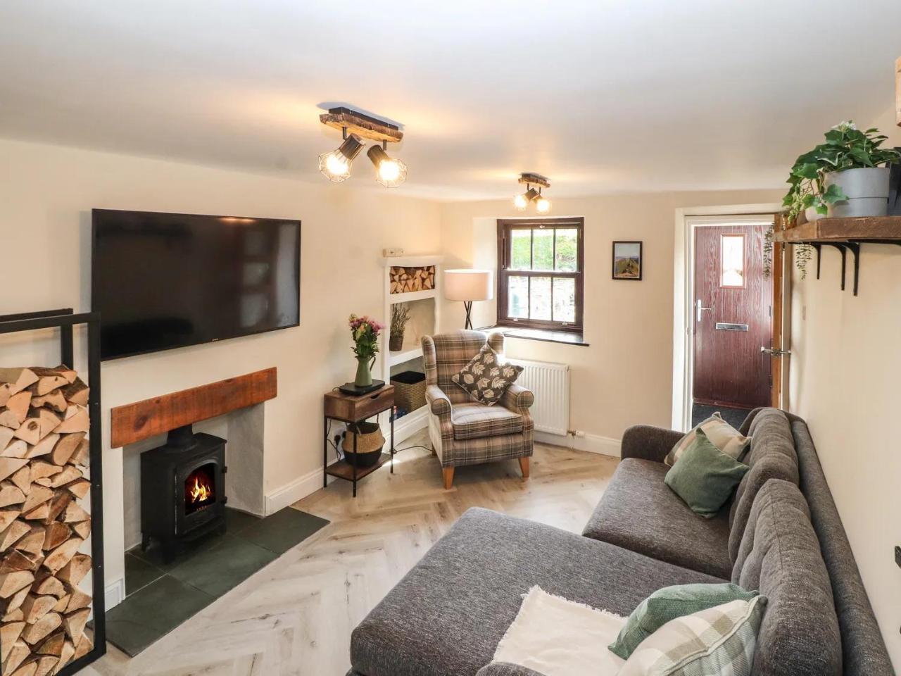 Fellside Cottage — 4-Star Luxury Hotel in Shap, United Kingdom