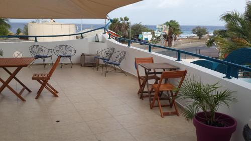 Atlanta Beach Hotel Cura ao in Willemstad, CURAÇAO