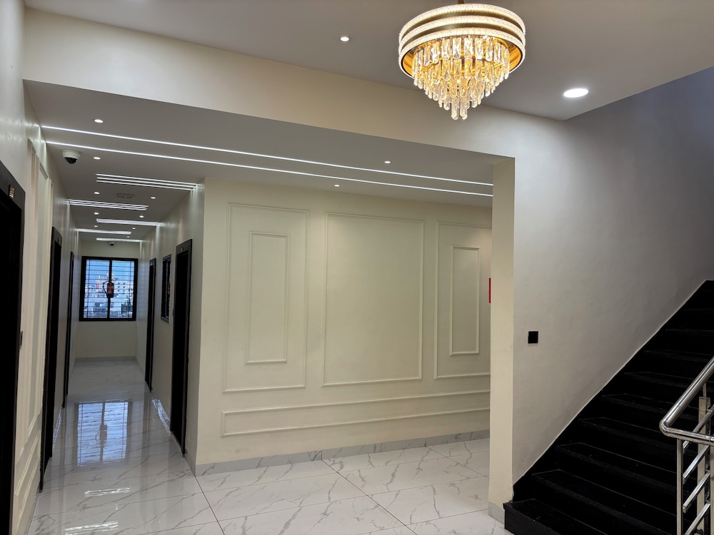 Hotel Aashiyana — hotel in Sanwer