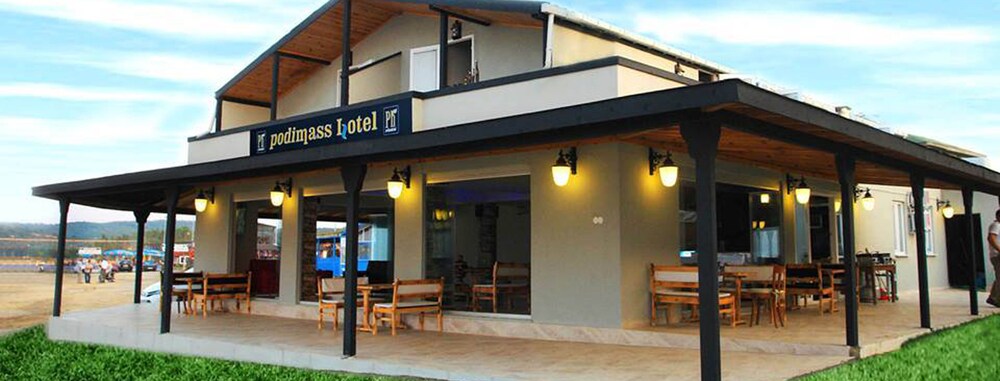 Podimass Hotel - carbon neutral hotel in Catalca