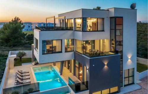 Nice Home In Pula With Sauna — 5-Star Luxury Hotel in Pula, Croatia