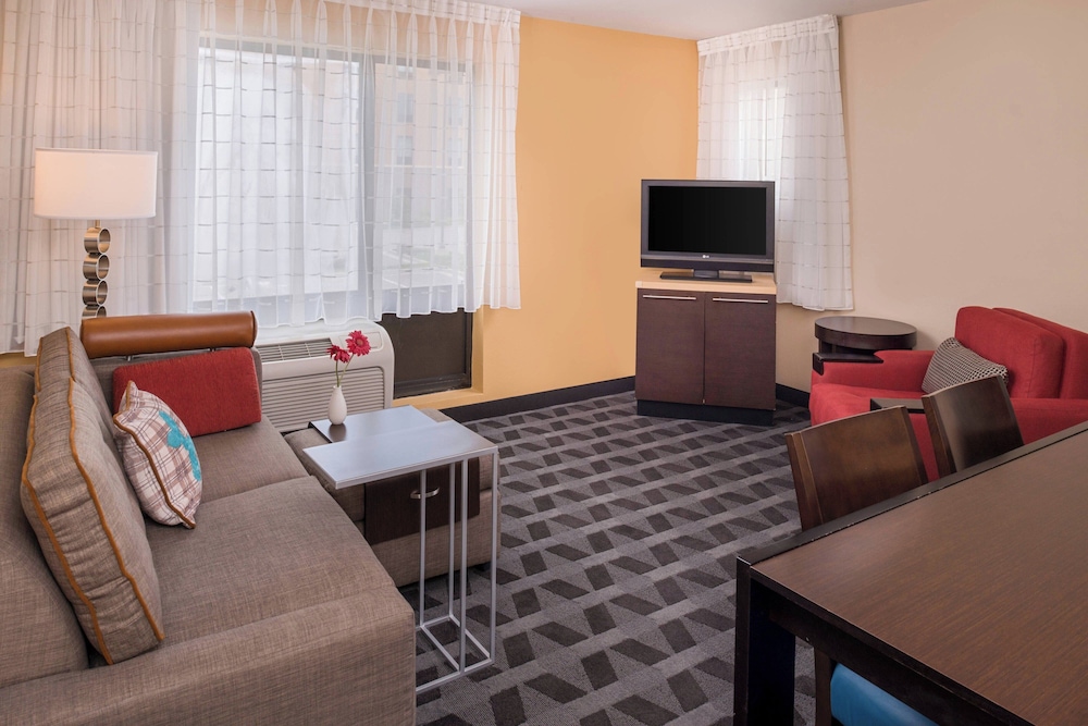 TownePlace Suites by Marriott Huntington - photo 14