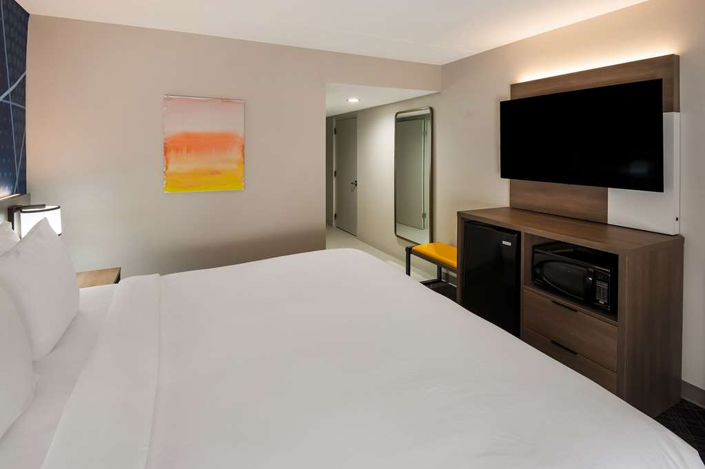 Comfort Inn & Suites Fishers Indianapolis - photo 11
