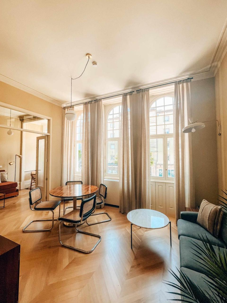 Villa Theatro Heritage Apartments — 4-Star Luxury Hotel in Braga, Portugal