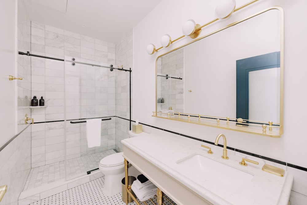 Hotel Heron Alexandria Old Town Curio Collection by Hilton - photo 57