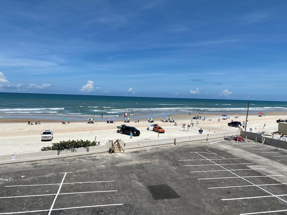 Silver Beach Club - photo 19