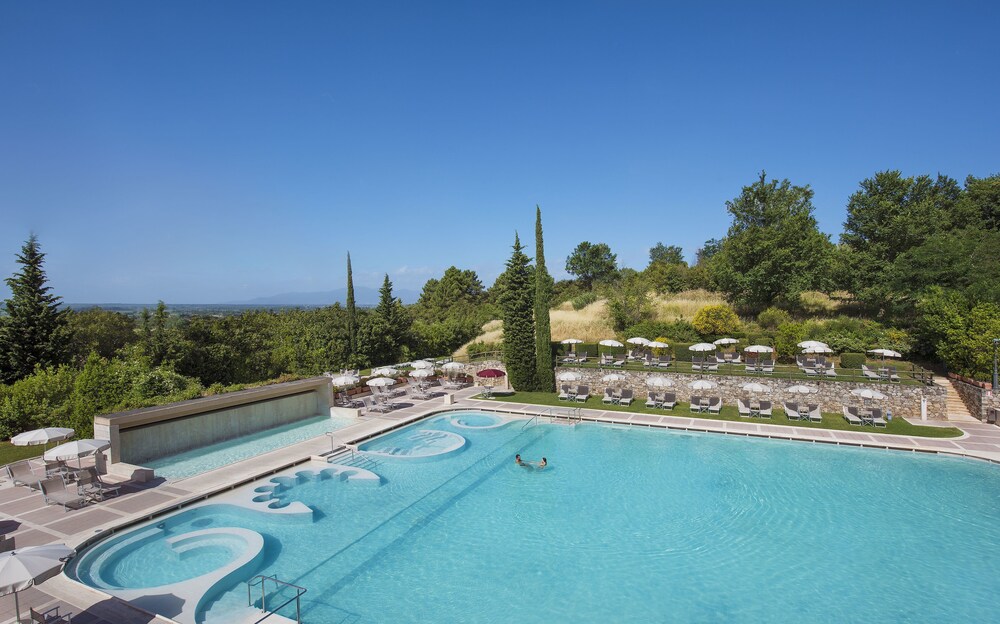Grotta Giusti Thermal Spa Resort Tuscany Autograph Collection — 5-Star Luxury Hotel in Monsummano Terme, Italy