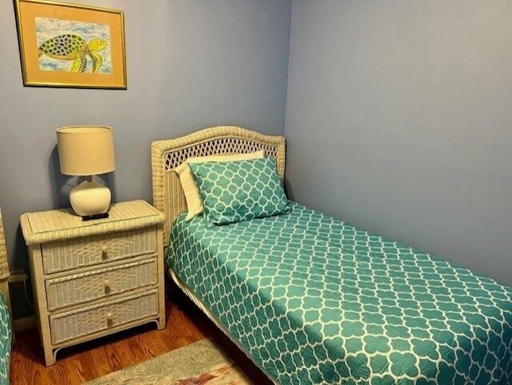 Royal Garden Resort 914 2 Bedroom Condo by RedAwning - photo 4