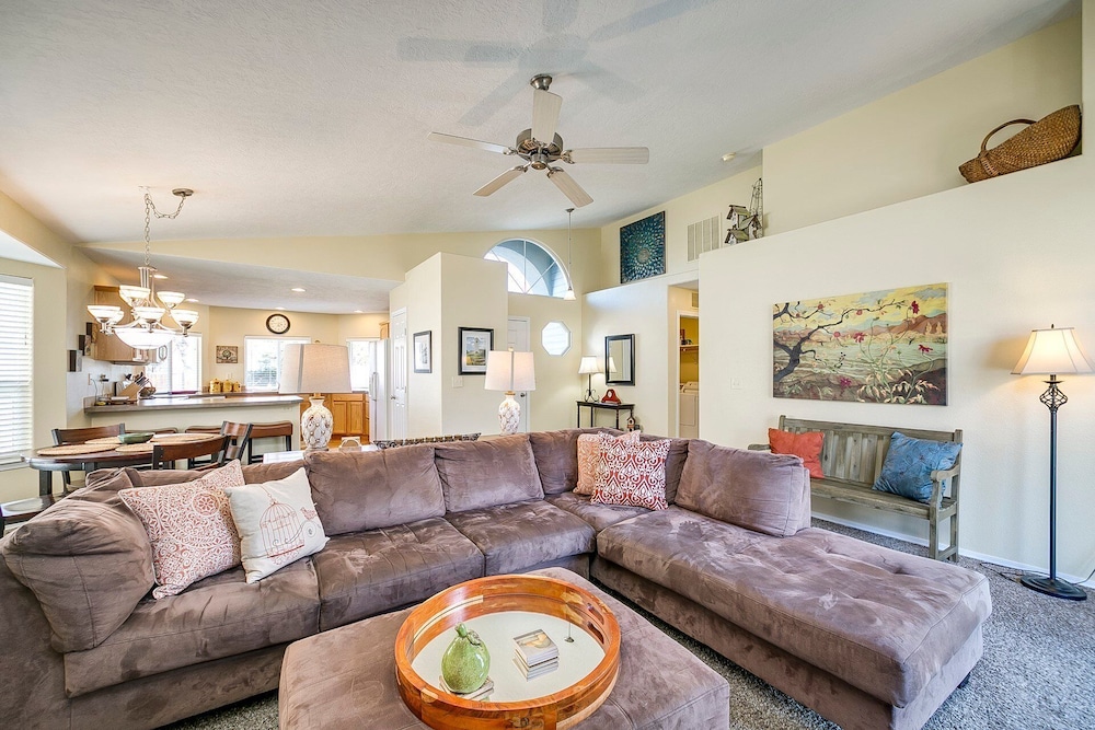 Northwest Family Retreat in Garden City, United States