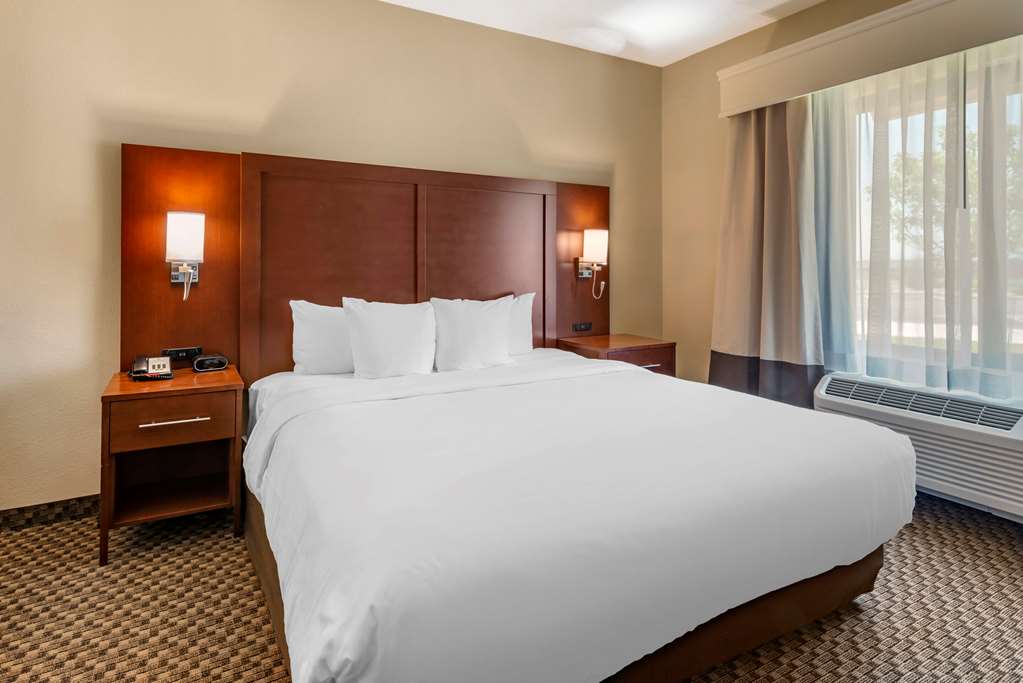 Comfort Suites Broomfield Boulder Interlocken - photo 24