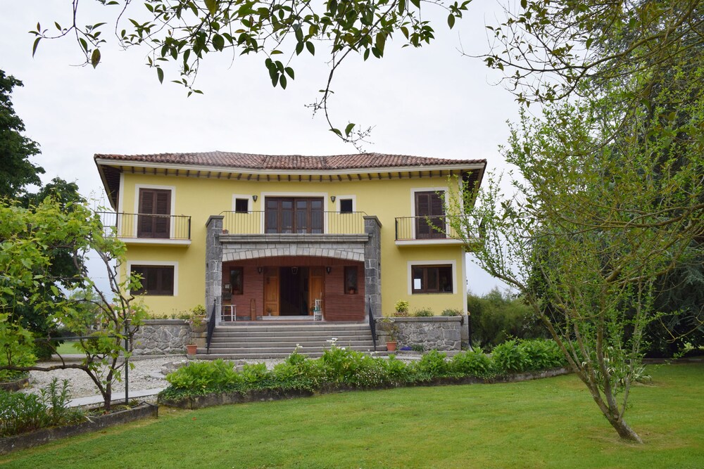 Hotel Hontoria — Llanes