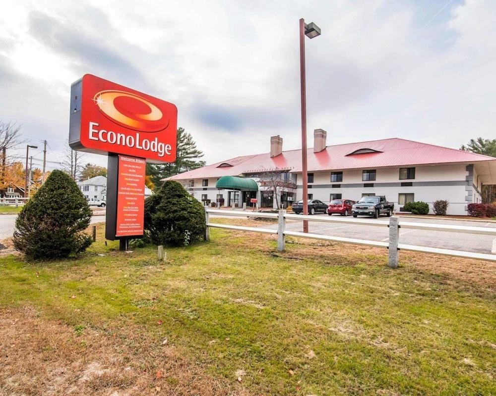 Econo Lodge - carbon neutral hotel in Chandler