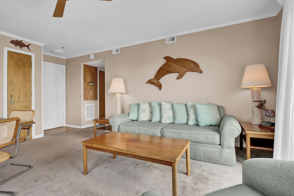 Sandpeddler Inn & Suites - photo 188