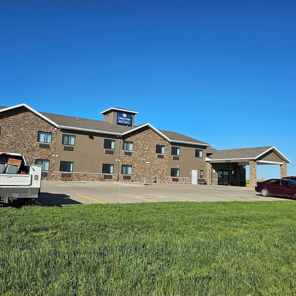 Cobblestone Inn & Suites Manchester - photo 49