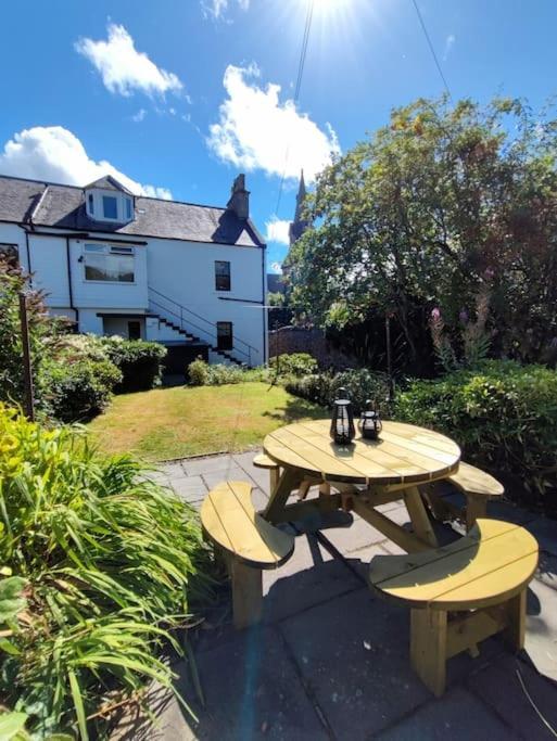 Squirrels' Drey — 4-Star Luxury Hotel in Innerleithen, United Kingdom