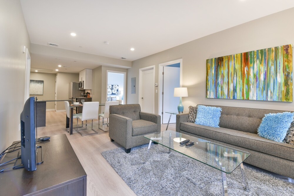 Global Luxury Suites Longwood Medical - photo 28