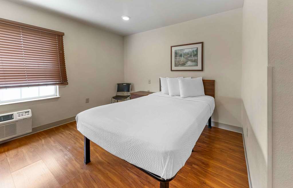 Extended Stay America Select Suites Oklahoma City Southeast - photo 14
