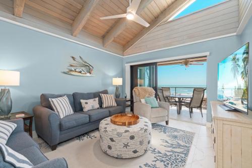 Pine Cove 403C in Sanibel, United States