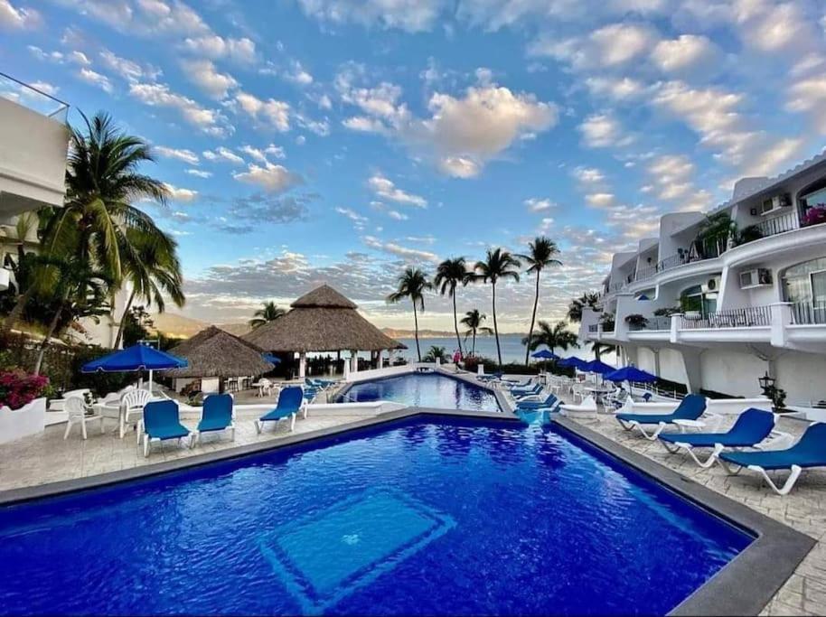 Hermoso condominio en Bahía Manzanillo — 4-Star Luxury Hotel in Manzanillo, Mexico