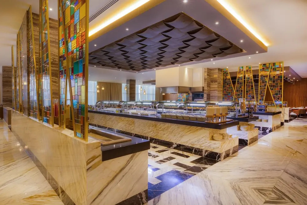 Orama Luxury Villa Crete — 5-Star Luxury Hotel in Hersonissos, Greece