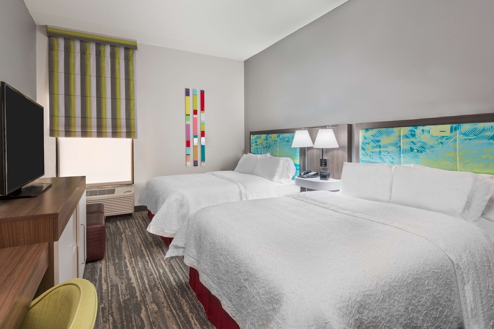 Hampton Inn Ellenton Bradenton - photo 10