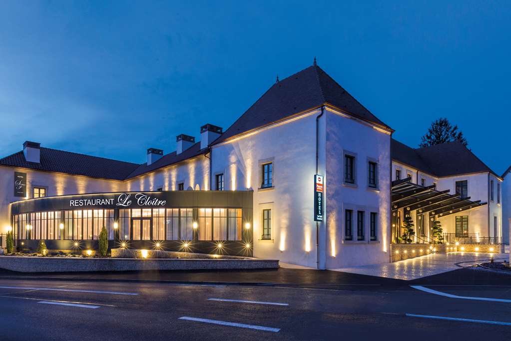 Best Western Premier Hotel & Spa Les Sept Fontaines in Tournus, France