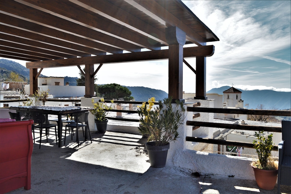 Hotel Rural Alfajía de Antonio — hotel in Capileira