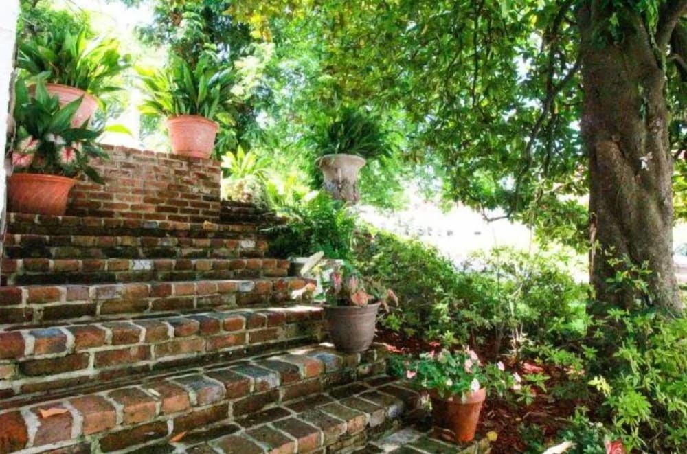 Steele Cottage - photo 13