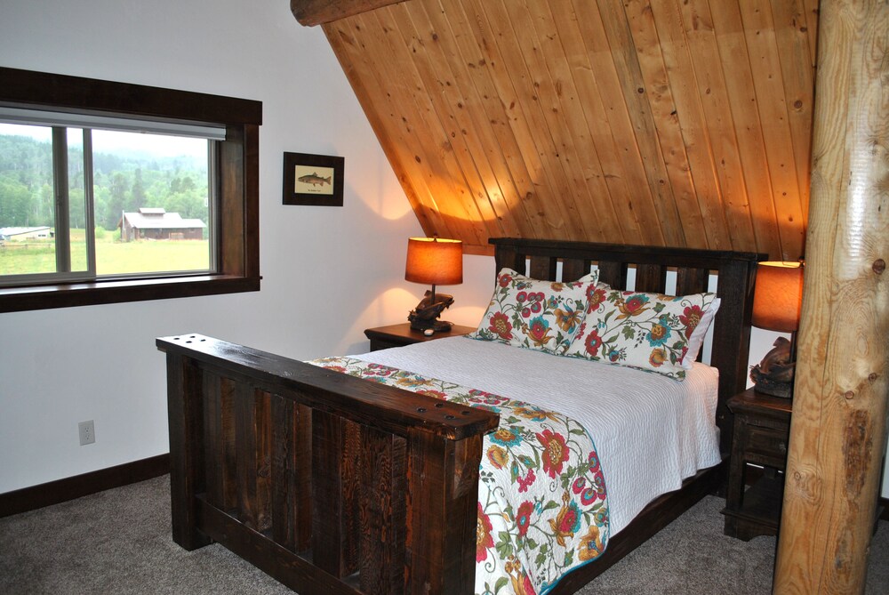Fin and Feather Inn - photo 4