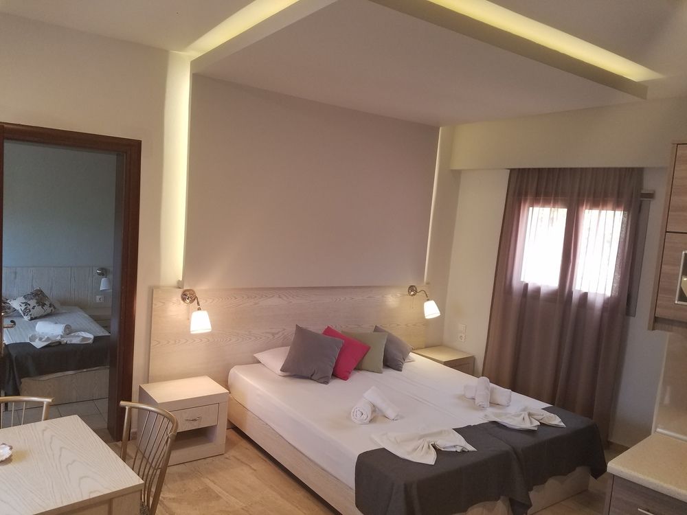 Attalos Apartments — 4-Star Luxury Hotel in Irakleion, Greece