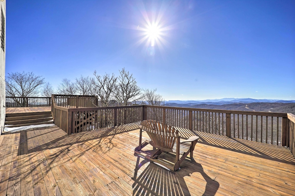 Vacation Rental 3 Mi to Sugar Mountain Resort - photo 5