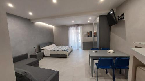 I 3 Principi Garibaldi Apartment — 4-Star Luxury Hotel in Catania, Italy