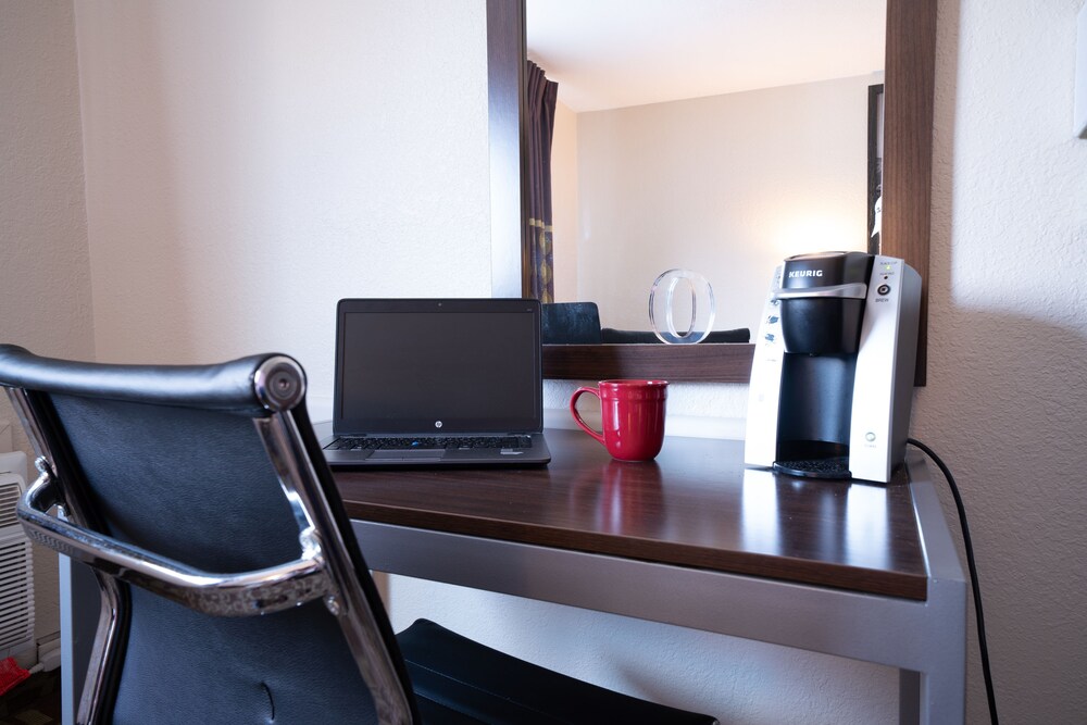 402 Hotel - photo 18