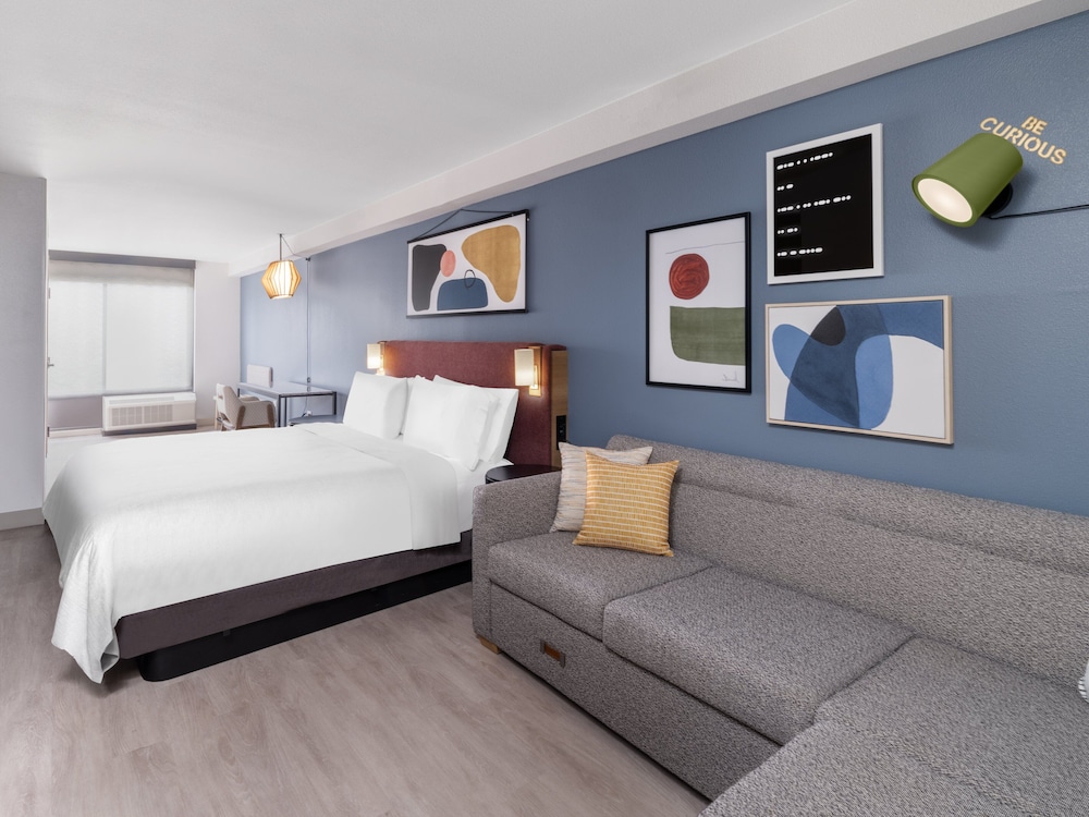 Atwell Suites Austin Airport by IHG - photo 42
