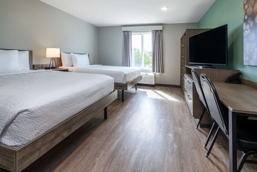 ECHO Suites Richmond West Extended Stay by Wyndham - photo 26