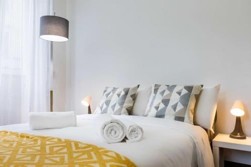 Linate Airport Apartment in strategic position — 4-Star Luxury Hotel in Milan, Italy