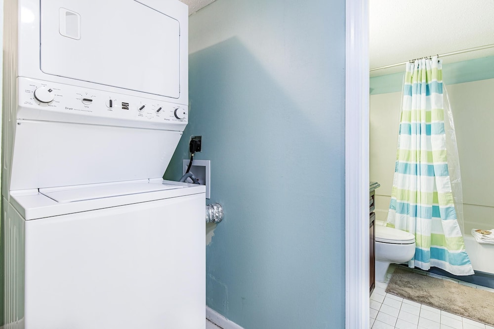 Shoreline Towers 3061 - photo 15