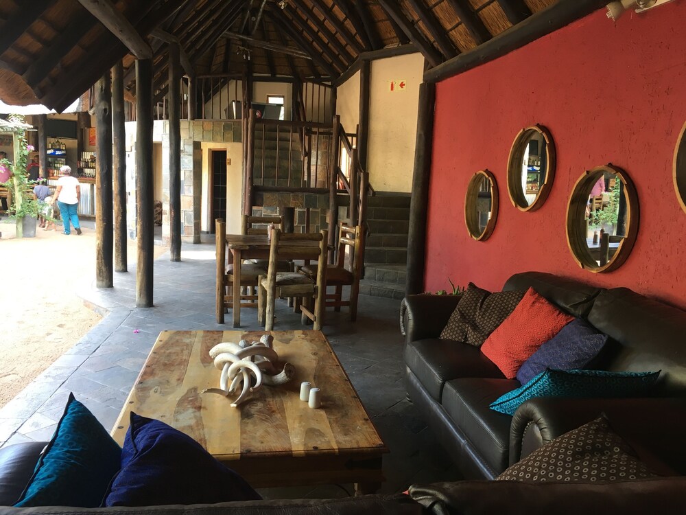 Tautona Lodge — Ghanzi — photo 3