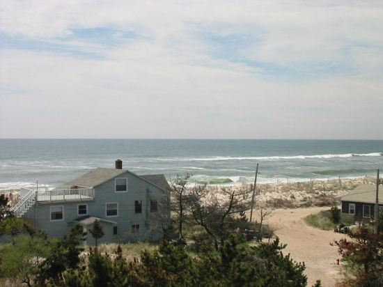 Fire Island Hotel — hotel in Bay Shore