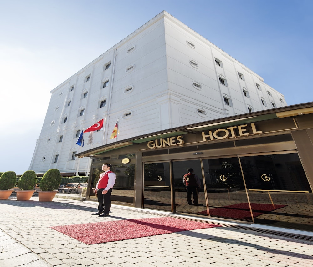 Gunes Hotel Merter — 4-Star Luxury Hotel in Istanbul, Turkey