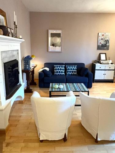 Claire Suite Quiet apartment near De Angeli Metro & CityLife — 4-Star Luxury Hotel in Milan, Italy