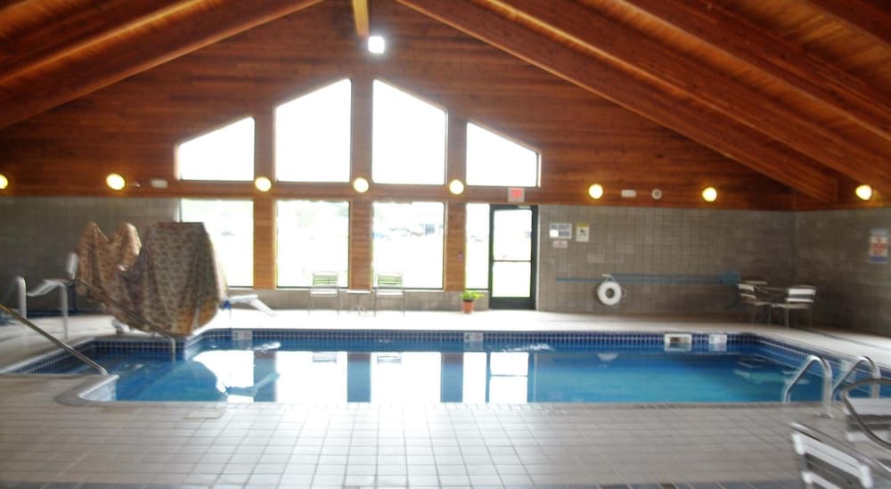 FairBridge Inn & Suites in Thorp WI - photo 25