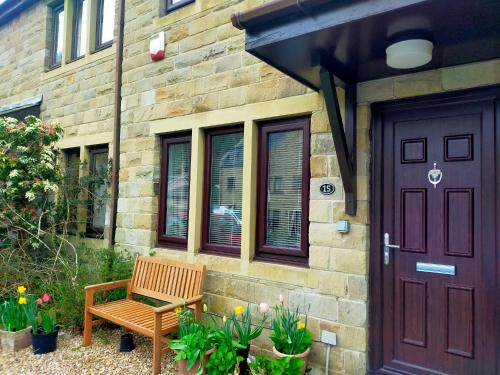 Lynton House — 4-Star Luxury Hotel in Hebden Bridge, United Kingdom